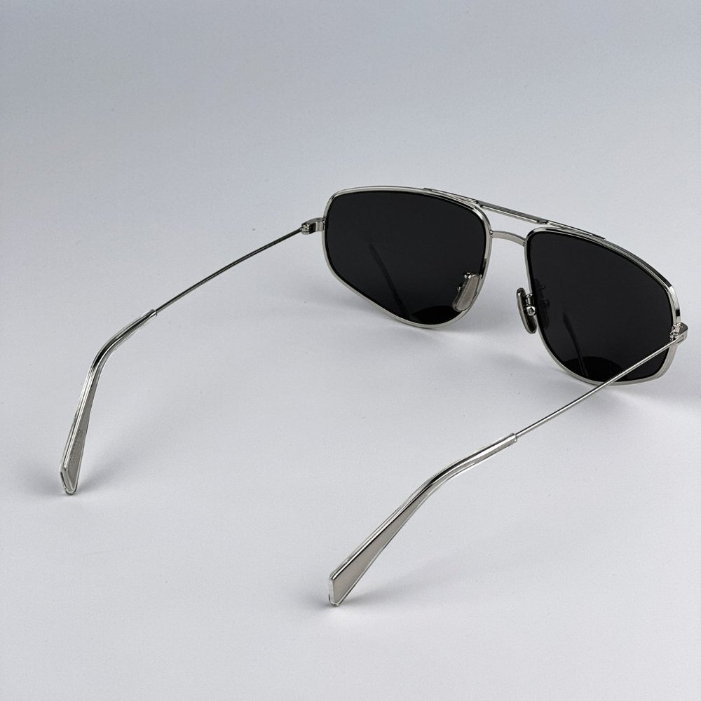 Celine CL40083U 16A Sunglasses Palladium Smoke Pilot Unisex CL 40083U - Picture 10 of 14